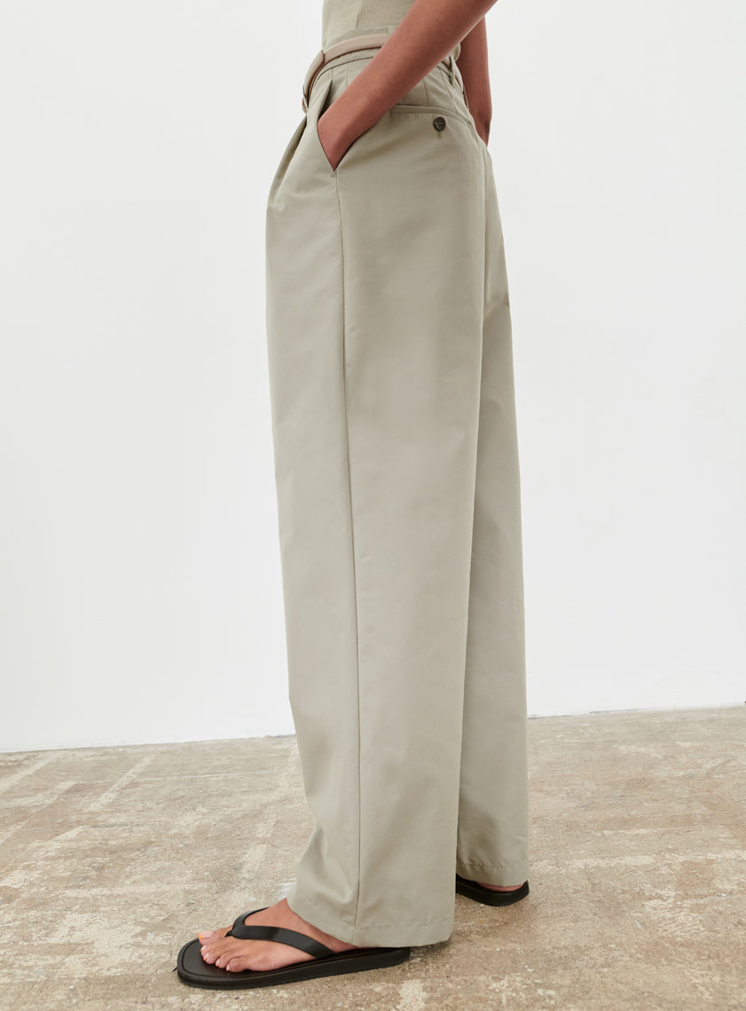 Clean Chino